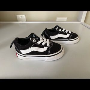 Vans size 4c